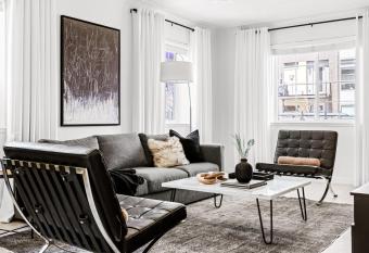 New Stylish Sanctuary - King Beds - Sloans Lake has Balcony rooms