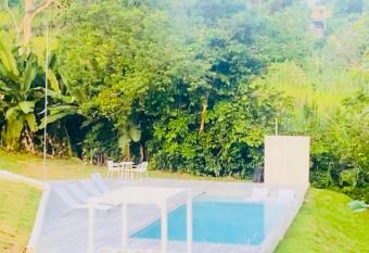 (null) has Balcony rooms