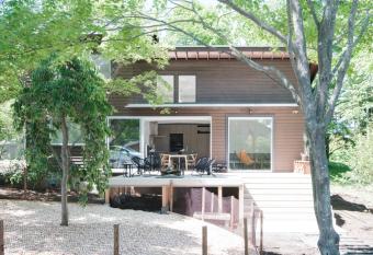          365        Karuizawa365 Oiwake has Balcony rooms