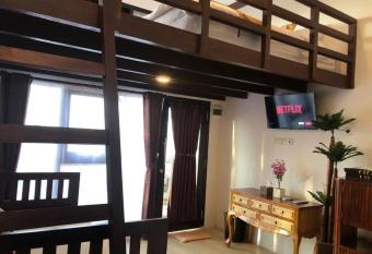 K PANDAWA COTTAGE SITUBONDO has Balcony rooms