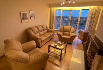 Appartement Dichtbij Centrum has Balcony rooms