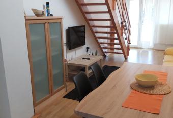 Apartment Niko has Balcony rooms