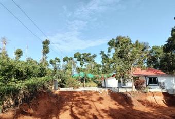 Puttakka Homestay has Balcony rooms