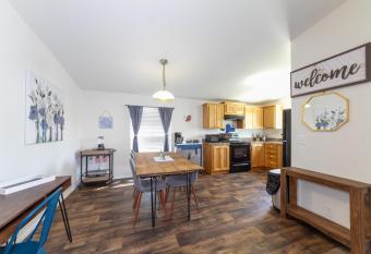 Cute and Cozy 3 Bed 2 Bath Home in North Spokane has Balcony rooms