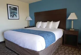 The Adams Pragge House Bed & Breakfast allows 18 year olds to book a room