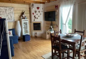 Mountain Living Apartment Asiago has Balcony rooms