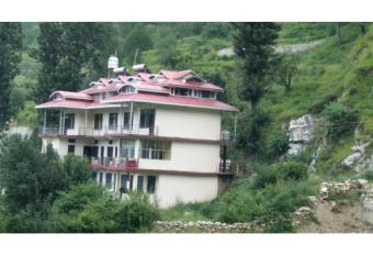 Pine wood resort & restaurant, Uttarkashi has Balcony rooms