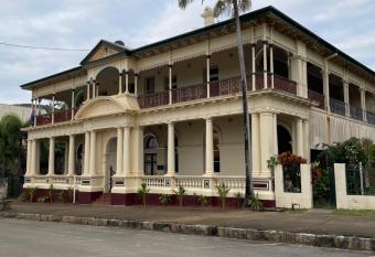 122 on Charlotte allows 18 year olds to book a room