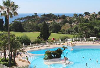 L esprit du sud allows 18 year olds to book a room