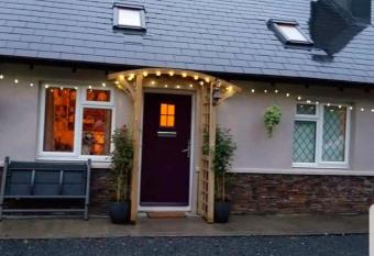 Cottage on The Bog with Secret Fairy Circle allows 18 year olds to book a room