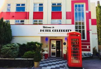 Hotel Celebrity allows 18 year olds to book a room