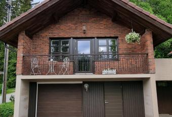 Villa Sammalpankko has Balcony rooms