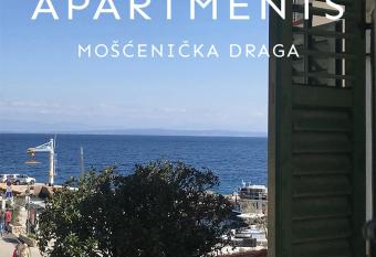 Placa Apartments has Balcony rooms