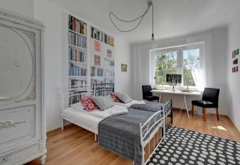 Amber Baltic by Grand Apartments allows 18 year olds to book a room