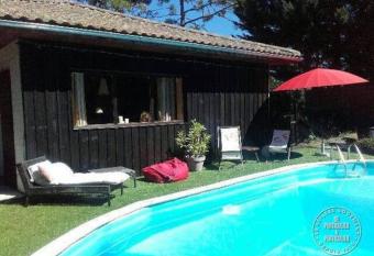 Villa pleine de charme has Balcony rooms