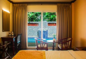 Serene Sriperumbudur allows 18 year olds to book a room