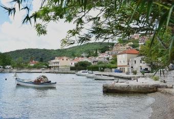 Studio Apartments Summer Time has Balcony rooms