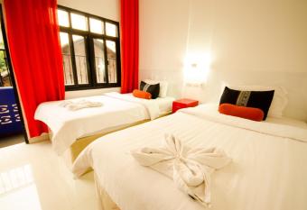 Moonlight Champa has Balcony rooms