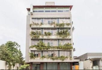 HOTEL RAJ SHIKHAR has Balcony rooms