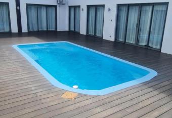 Old Mills villa has Balcony rooms