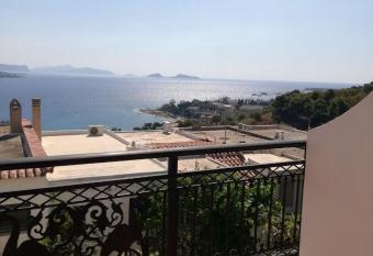 Villa House 200 with sea view has Balcony rooms