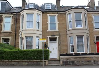 Cruachan Guest House allows 18 year olds to book a room