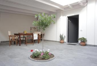 La Suite del Borgo has Balcony rooms