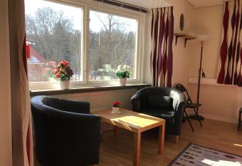 H  gadalens Hostel & Vandrarhem allows 18 year olds to book a room