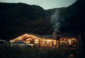 Pensiunea Retezat has Balcony rooms