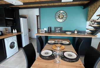 Chez Rose has rooms with a private hot tub