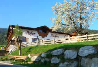 Hofer Stubn has Balcony rooms