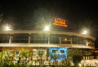 Do  a Thermal Health & Spa has Balcony rooms