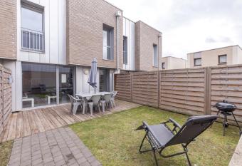 Maison T4 300m De La Plage has Balcony rooms