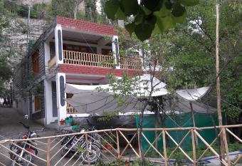 Turtuk Delight Guest House has Balcony rooms