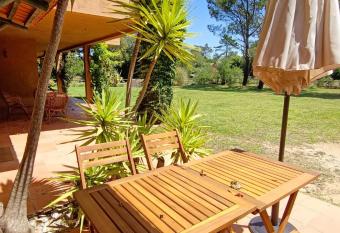 Casas da Barra has Balcony rooms
