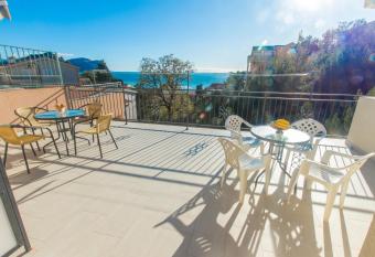 Apartments Petkovi   has Balcony rooms