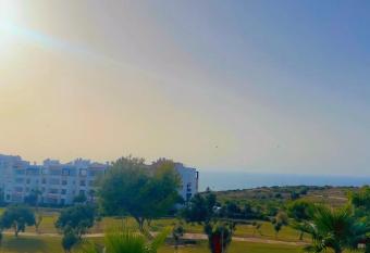 Appartement 2 chambres vue mer has Balcony rooms