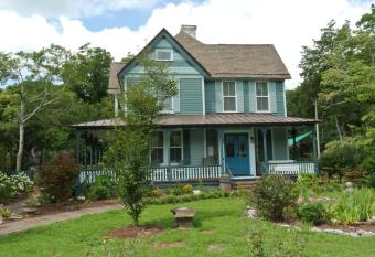 Rusch Home has Balcony rooms