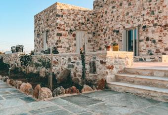 Aphrodite s Villa has Balcony rooms