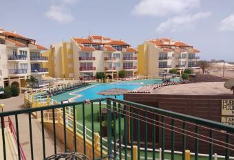 Cabral House sea view #G12 has Balcony rooms