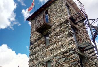 Hotel Veshagi has Smoking/Balcony rooms