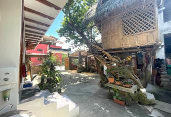 Exedra de Galeria Cafe. Mindo- Ecuador has Balcony rooms