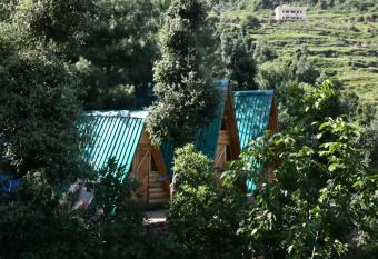 Hawk Camping & Cottages has Smoking/Balcony rooms