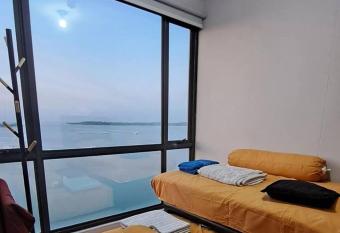 One Residence 2 Bedroom Sea View has Balcony rooms