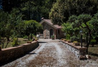 La pace dei sensi has Balcony rooms