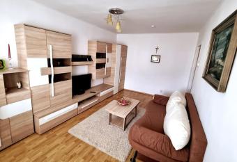 Kleine aber feine Wohnung has Balcony rooms