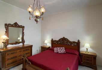 Selinunte Street House has Balcony rooms