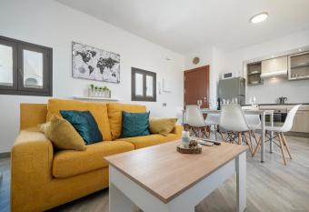 Cambrils Turistic Atico has Balcony rooms