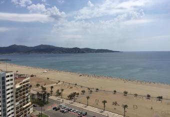 Apartamento vista mar Manhattan 19 has Balcony rooms