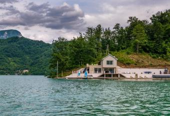 Happyland Villa, Jablanica has Balcony rooms